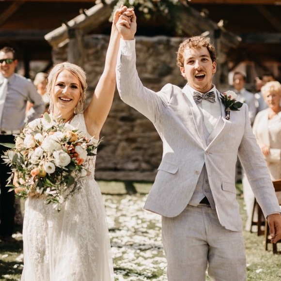 Meet your Posher, Chelsey - Picture 1 of 1